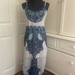 VENUS Blue and White Sleeveless Maxi Sundress